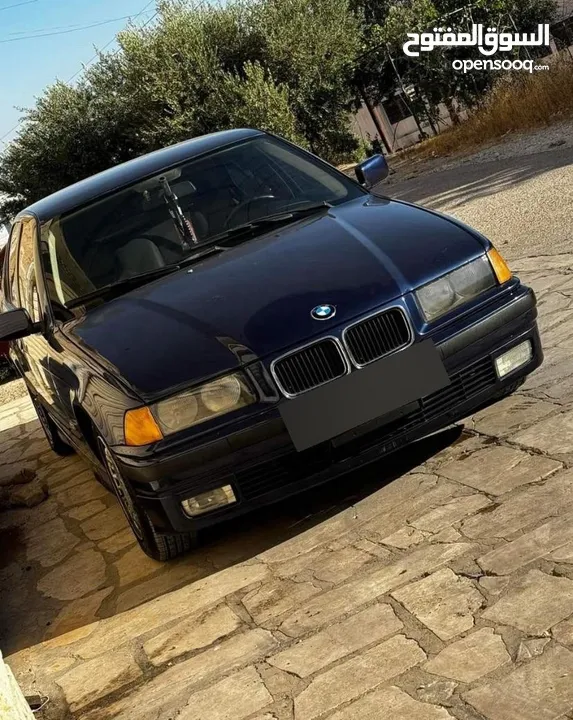ستاندرBMW.  E36 للبيع
