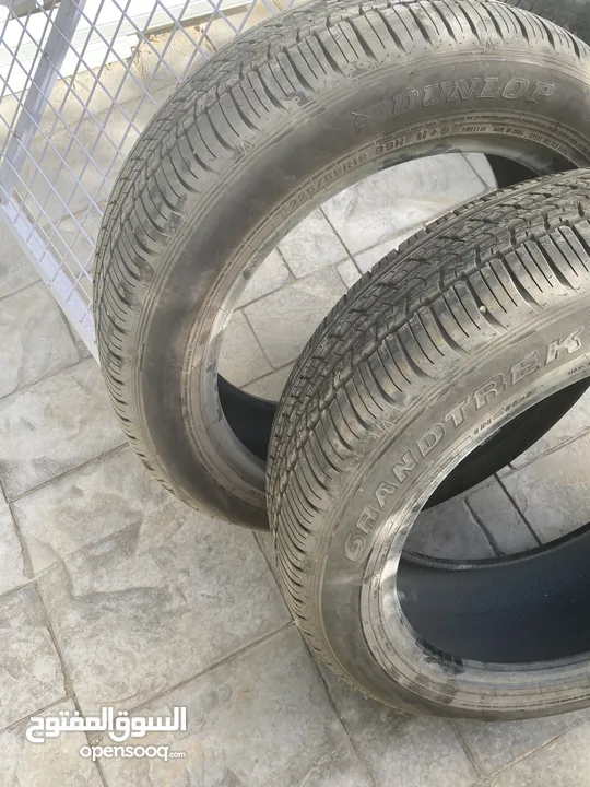 225/55R19.  2 pice Good condition            used 8000 km only