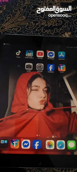 سلام عليكم حساب مع ايباد بيع ب 150