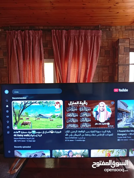 شاشه نوع  ماجيك 75بوصه فل سمارت  نادي السباق ويوجد شاشه نوع سامسونج 65وكالة