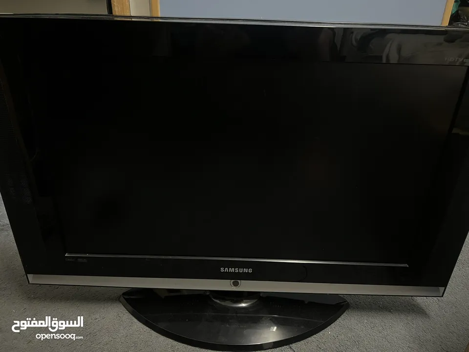 شاشة تلفزيون سامسونج للبيع