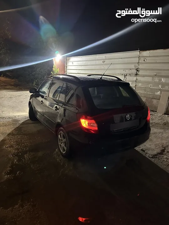 سكودا فابيا2011