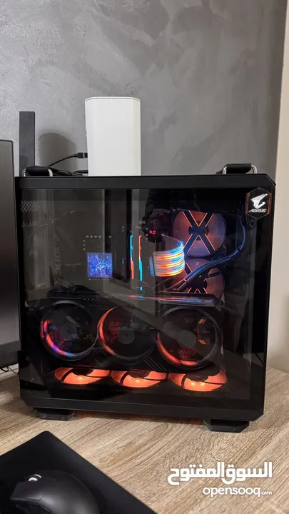 Asus GT 502 , With 7 Fans