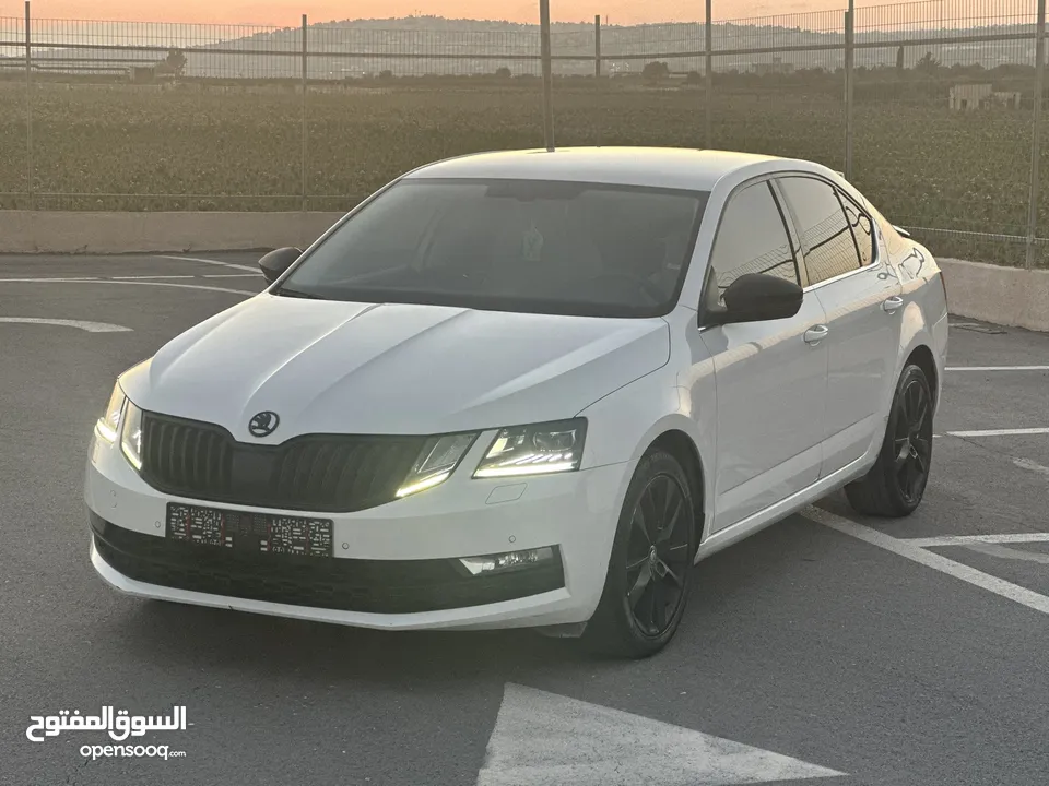 سكودا اكتافيا ترخيص 2019 اتوماتيك ماتور 2000 ديزل