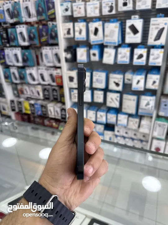 Iphone 14 128gb used/ مستعمل بحالة الوكالة بطارية 89%
