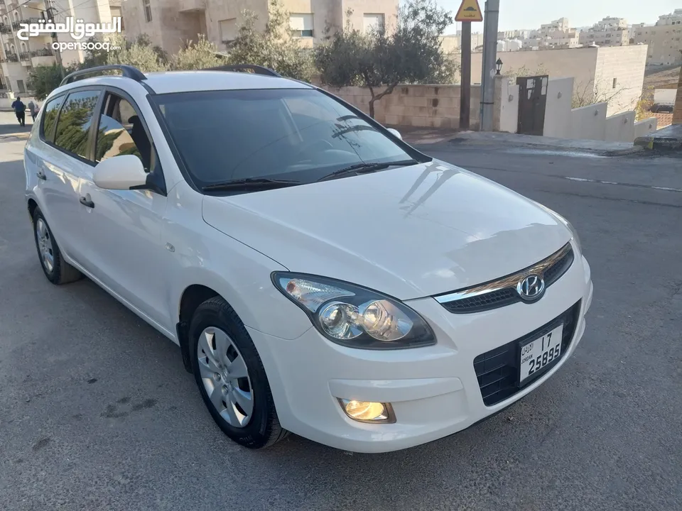 هونداي i30 موديل 2011 بحاله الوكاله