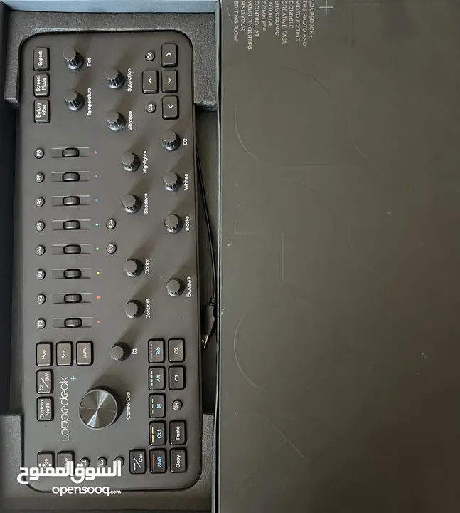 Loupedeck للبيع كييورد للمونتاج و تعديل الصور