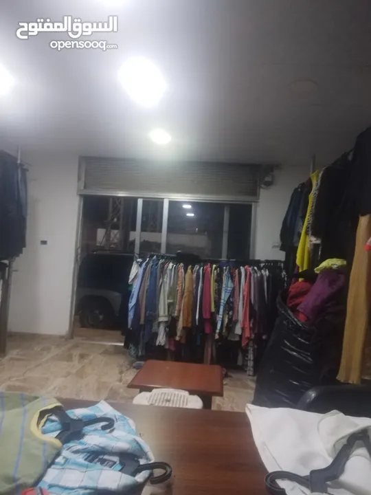محل باله للبيع كامل 8ستاندات و4000قطعه باله بين ستاتي وولادي وبناتي واطفال و1600علاقه  بسعر حرق