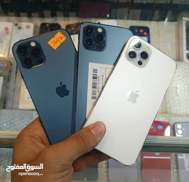 على الفحص ايفون 12 برو جيجا 256 بطارية 89 هدية كفر ولزقة وشاحن الاصلي متوفر توصيل