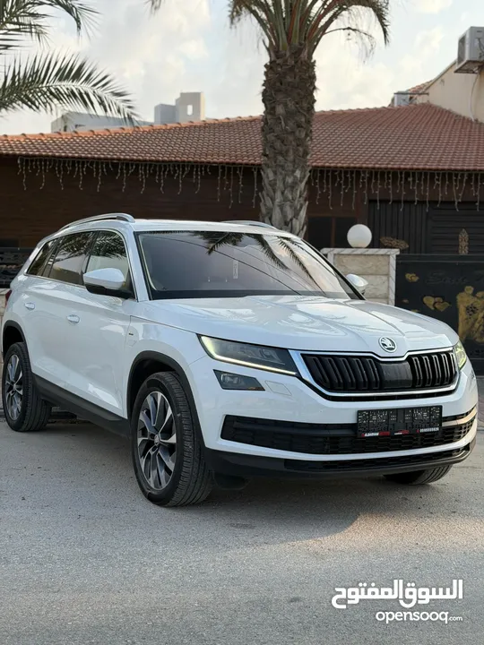 كودياك 2021 اتوماتيك ديزل 190 حصان 4 * 4 فل اضافات مع فتحة سقف بانوراما