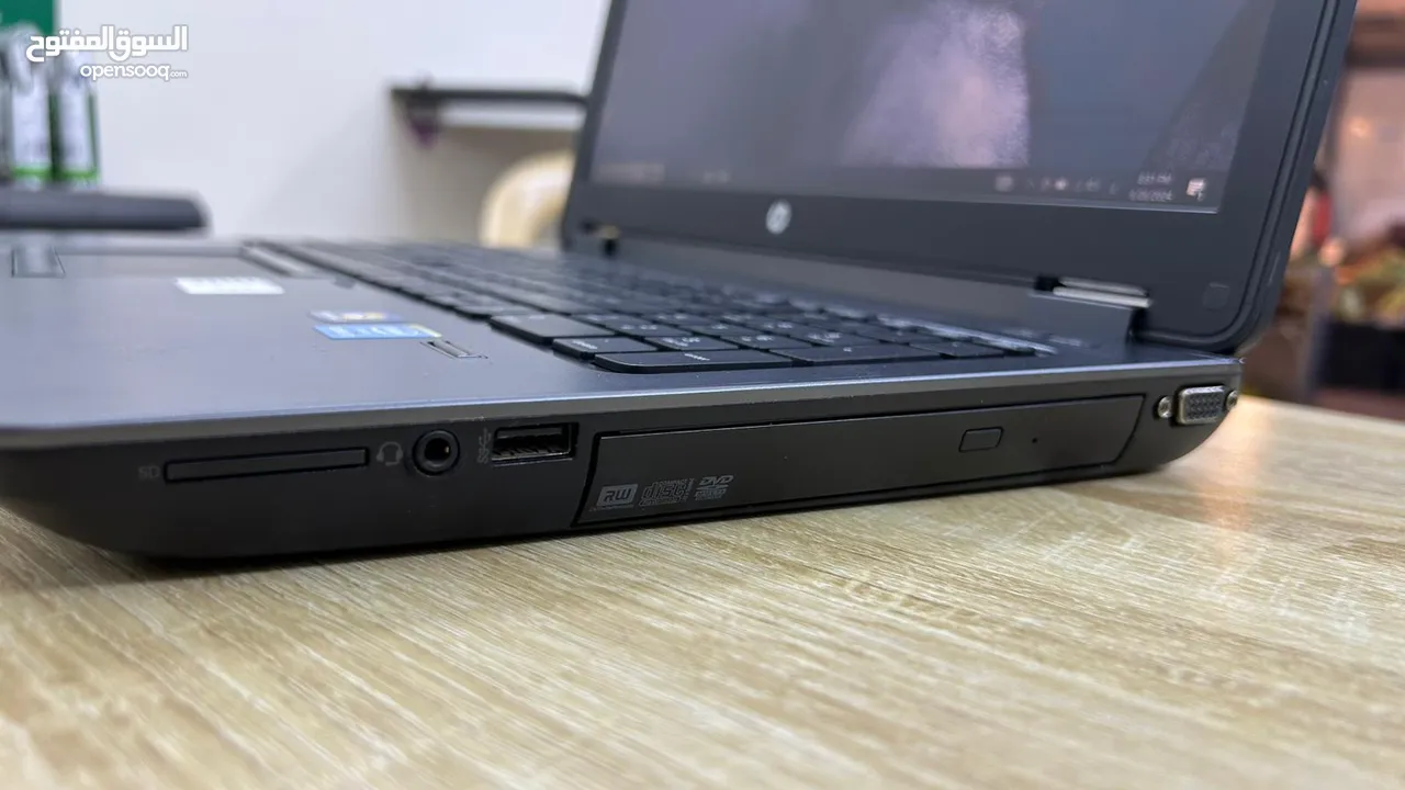 لابتوب HP ZBOOK G2 ، كارت شاشة خارجي للإلعاب ، كور i5 ، رام 8 كيكا ، SSD 256، شاشة 15.6 مع 6 مكافئات