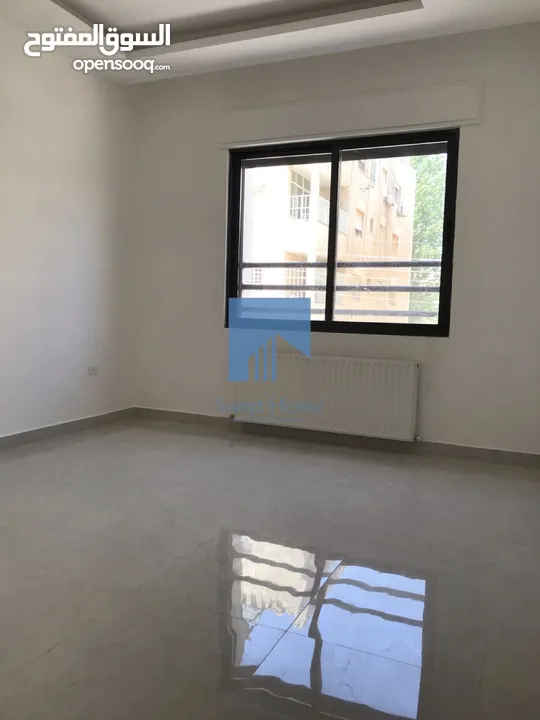 شقة فاخرة للبيع في الجندويل طابق اول 180م تشطيب سوبر ديلوكس لم تسكن