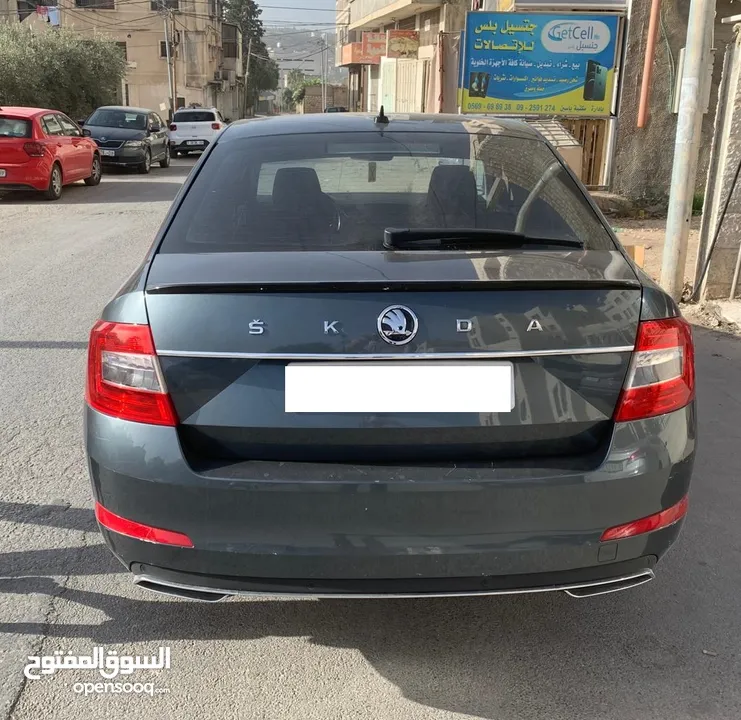 سكودا اكتافيا 2016