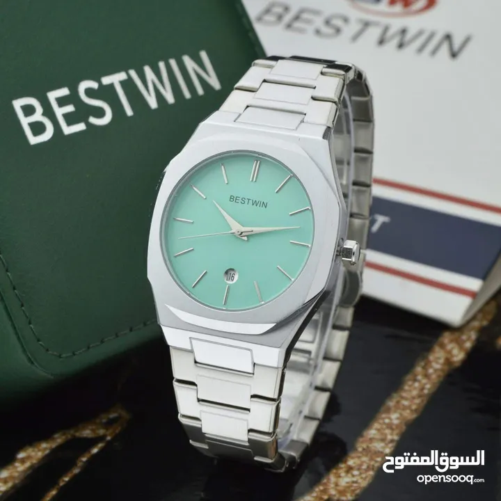 اجمل ساعتين لازم يكونو عند كل شب  ساعة BESTWIN  للبيع بسعر لطيف جدا    كمية محدودة