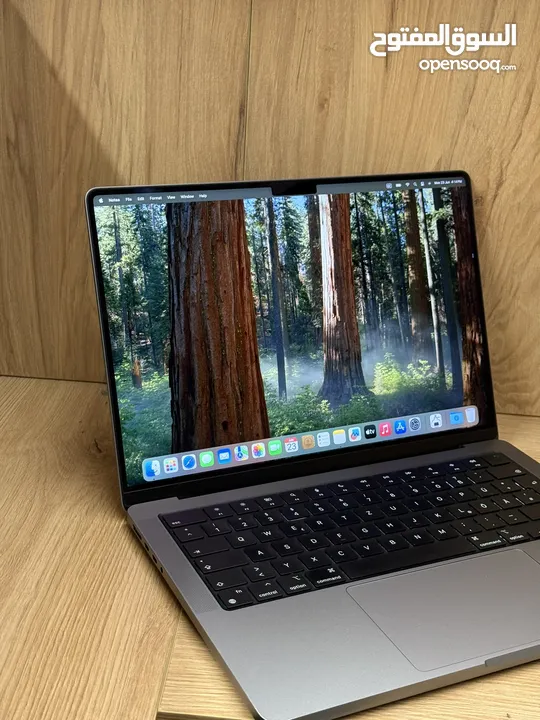 MacBook Pro 2023/ M3-Chip/ 8 RAM/ 512