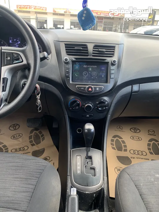 hyundai accent 2016