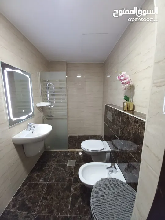 شقة مفروشة للايجار في عبدون  ( Property 38034 )-175072353