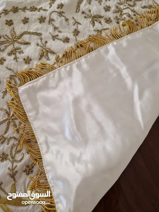 Embroidered Indian silk centre table cover 98x98cm شرشف طاولة تطريز هندي على حرير