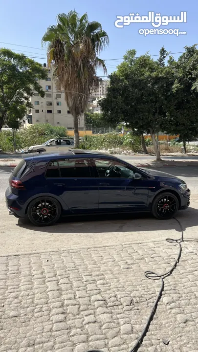 GOLF GTI MK7.5 2020 ترخيص 2019 SOLD