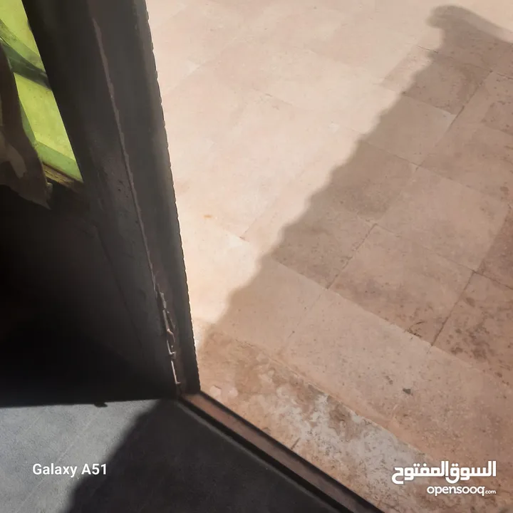 شقة للبيع شبه ارضي بأجمل مناطق ضاحية الرشيد