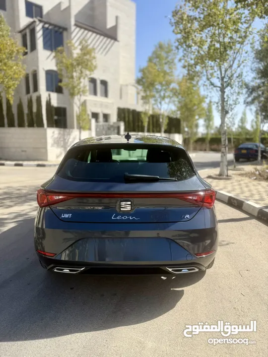 Seat Leon موديل 2021  صيانة كاملة بالشركة  بدون حوادث