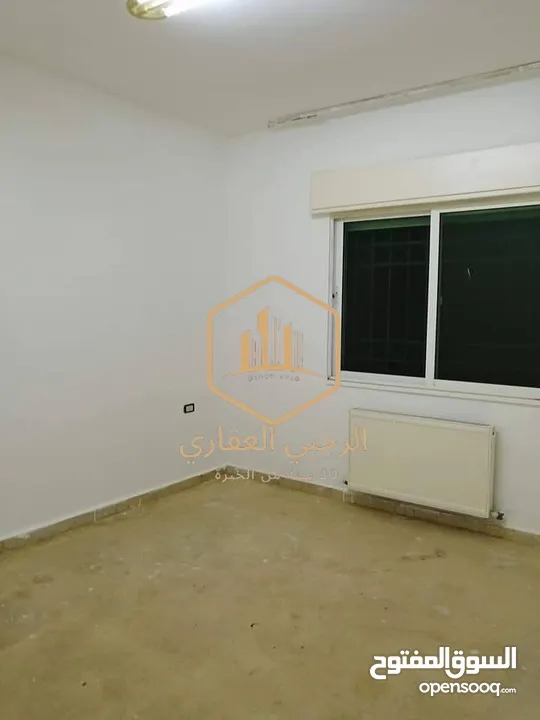 شقة / للايجار / دوبلكس / مع حديقة / الجاردنز