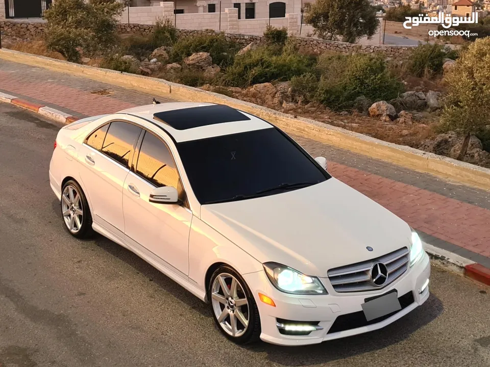 Mercedes C250 / AMG موديل 2015 فل الفل الإضافات  عداد 77000 / بحالة الوكالة  أصل AMG فل إضافات