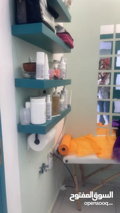 غرفة بمركز تجميل للايجار