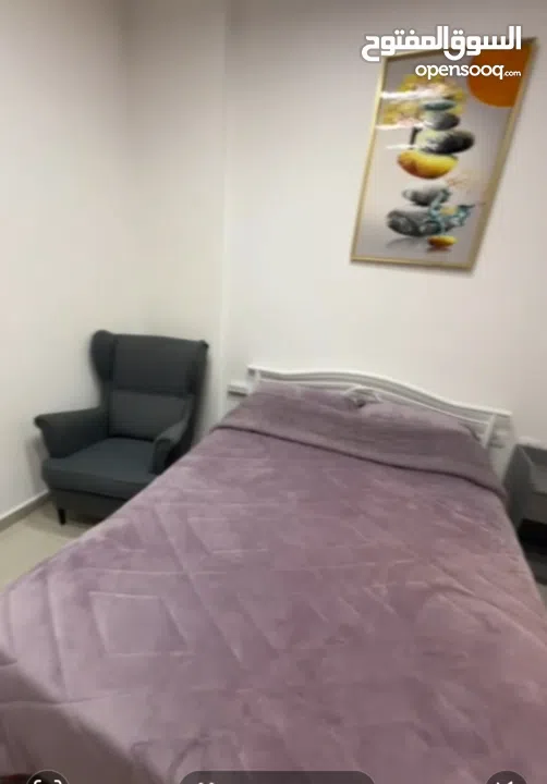 استوديو مفروش فرش فخم للبيع