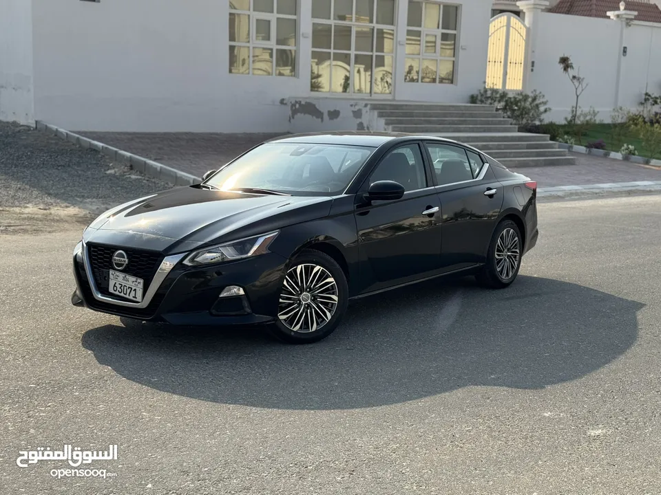 Nissan Altima 2021 good condition