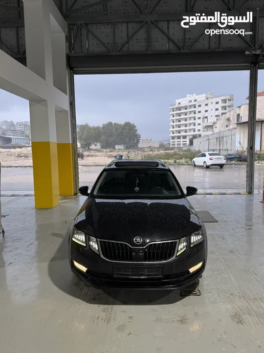 سكودا اوكتافيا ستيشن 2018 فل بانوراما حررق سعرر 79.000 شيكل فحص نخب اول