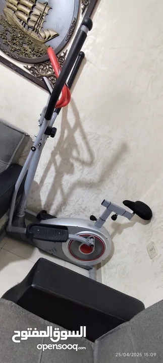جهاز كروس وبسكليت مع بعض استعمال قليل بحالة ممتازة