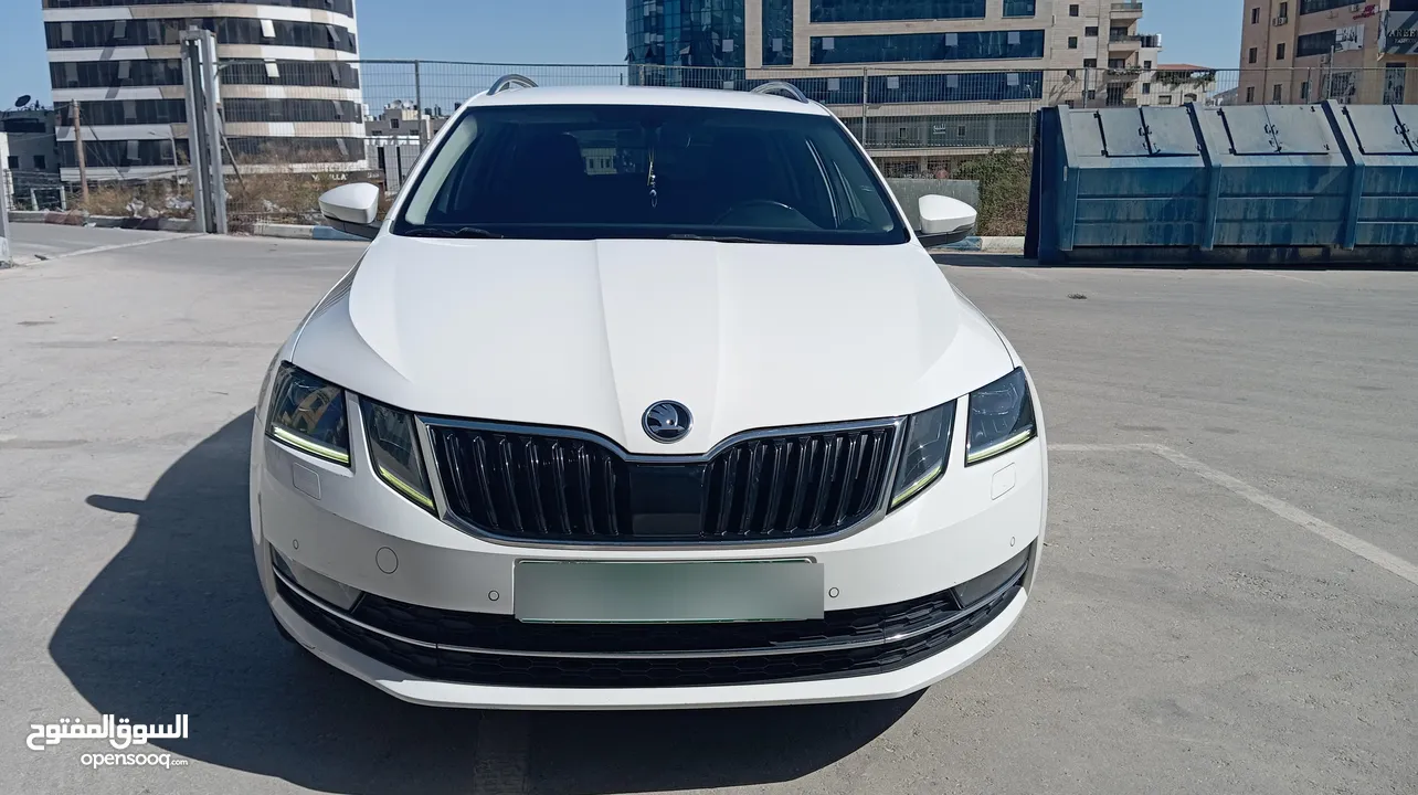 سكودا أوكتافيا ستيشن تسيير 2023-انتاج2019 .