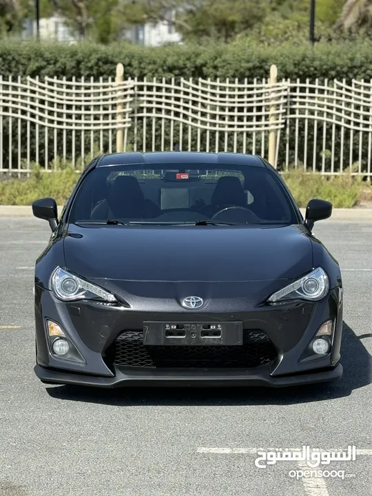 AED 1,475/Month  Toyota 86 GTX 2.0L 4cylinders  coupe