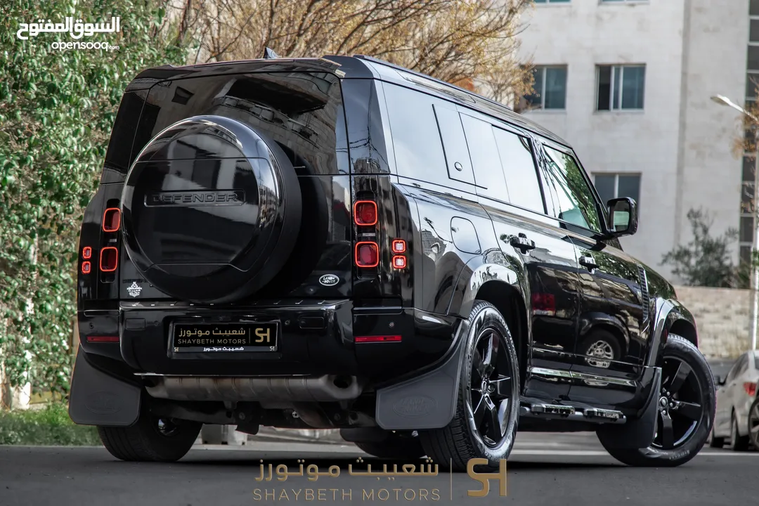 Land Rover Defender 2023 Gasoline v6 Black Edition