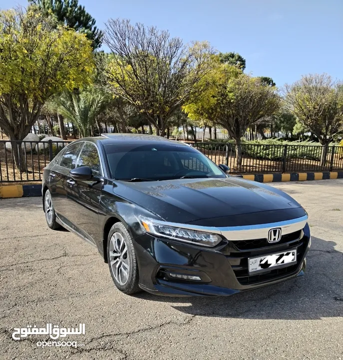 Honda accord touring 2018