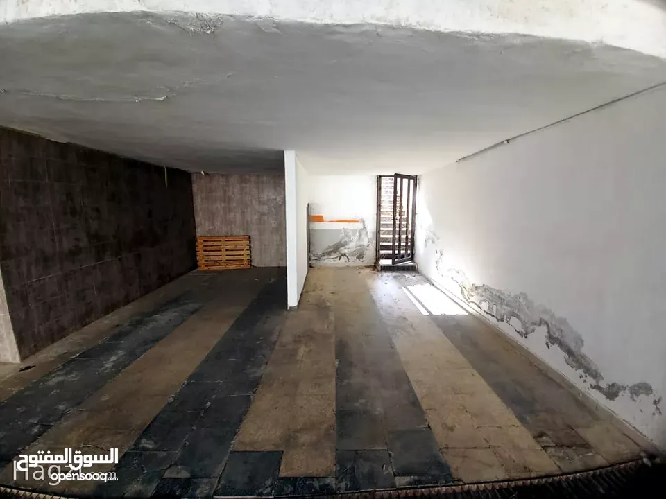 شقة مفروشة للبيع في أم اذينه ( Property ID : 30382 )