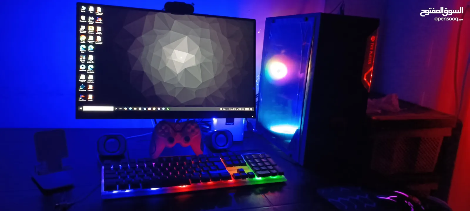 كمبيوتر لينوفا core i5 4460 الجيل الرابع جيمنج بستحمل جميع الالعاب  بحاله جديد استعمال خفيف