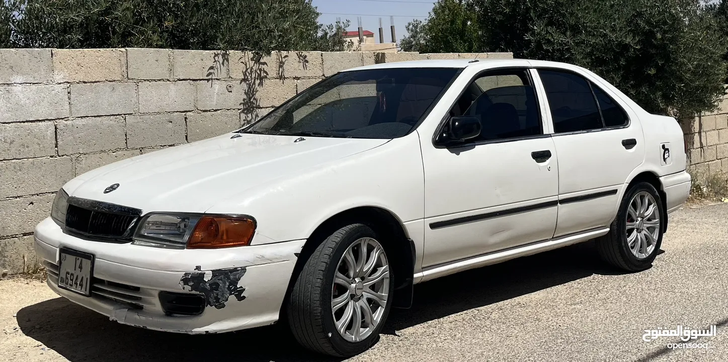 نيسان صني 1999 وارد ياباني ماتور 1500 قطارة بنزين ...... قابل للتفاوض والشرا ما بقصر معه ...