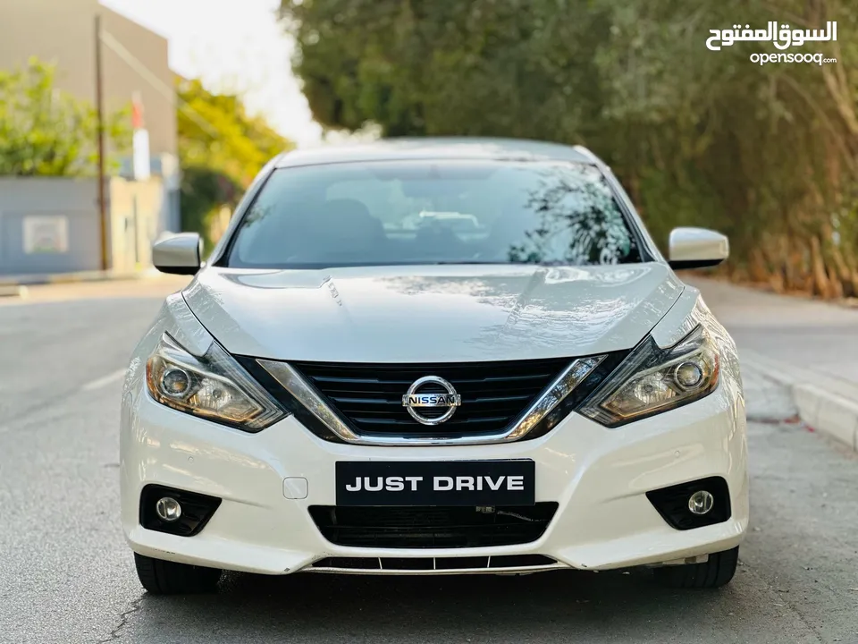 NISSAN ALTIMA 2017 MODEL VERY WELL-MAINTAINED CAR