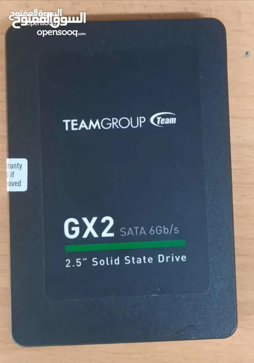 RAM 4GB / SSD 256