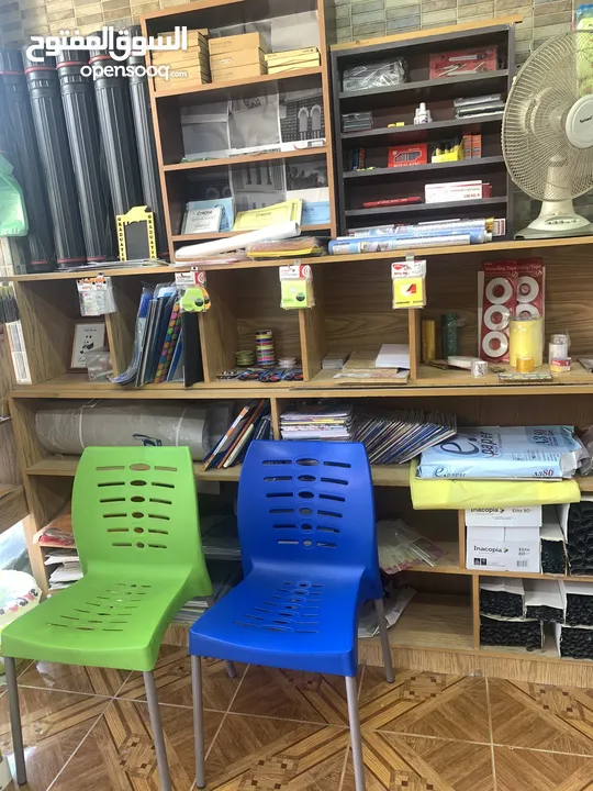 اغراض مكتبه كامله للبيع باسعار مغرية