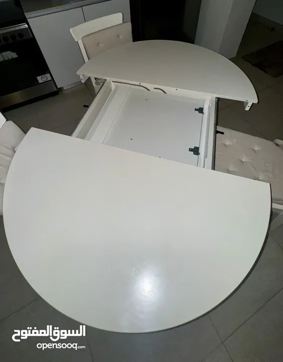 طاولة INGATORP القابلة للتمديد باللون الأبيض - INGATORP Extendable White Table