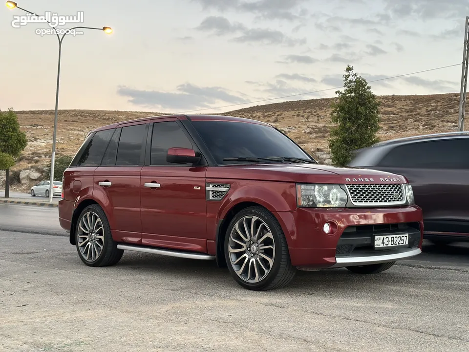 Range Rover Sport 4.2L supercharged Autobiography 2007 converted into 2013.