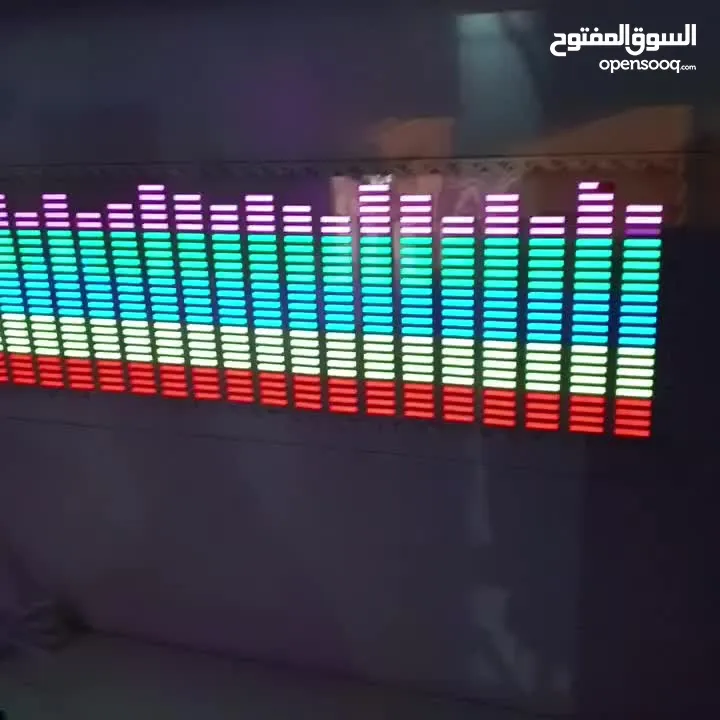 اكولايزر مضئ للزجاج الخلفي