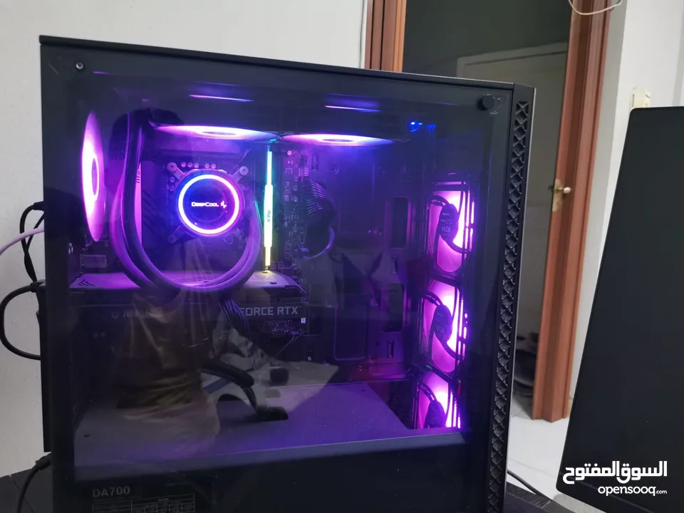 Its a very great pc used for 2 months only