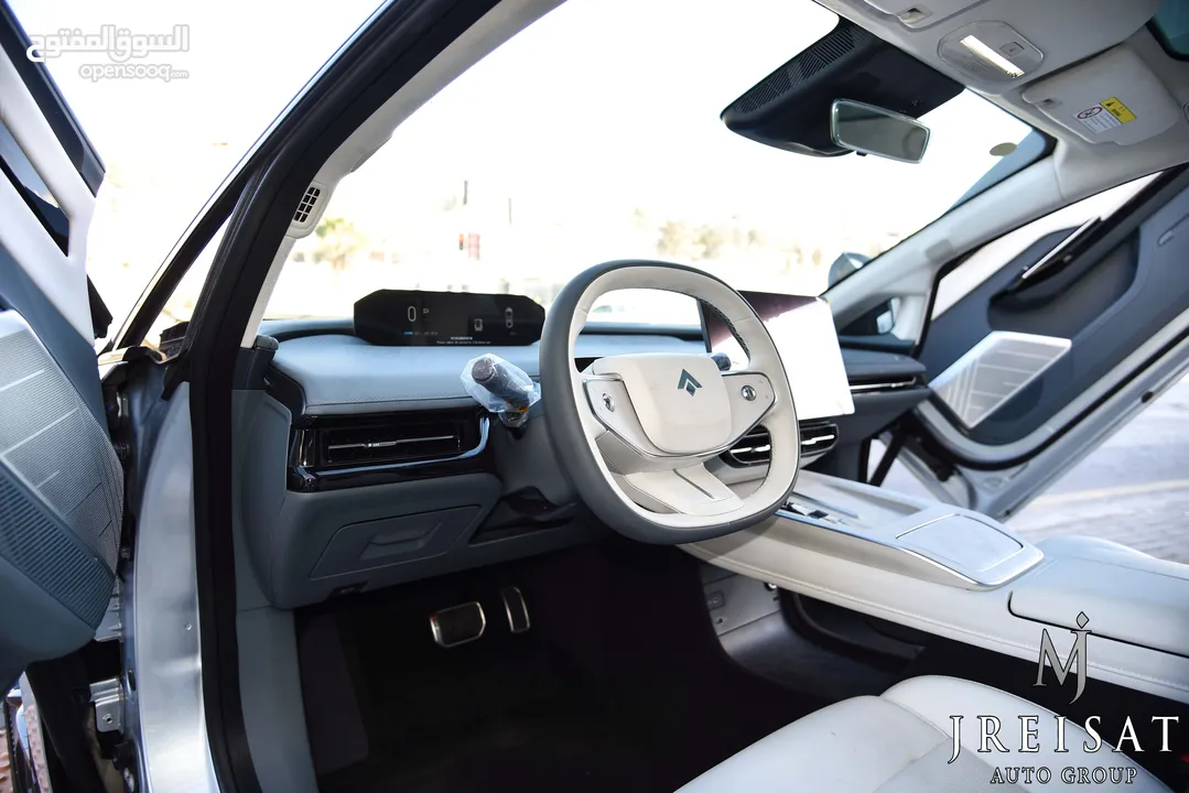 جاك ايون هايبر جي تي الكهربائية بالكامل 2023 GAC Aion Hyper GT