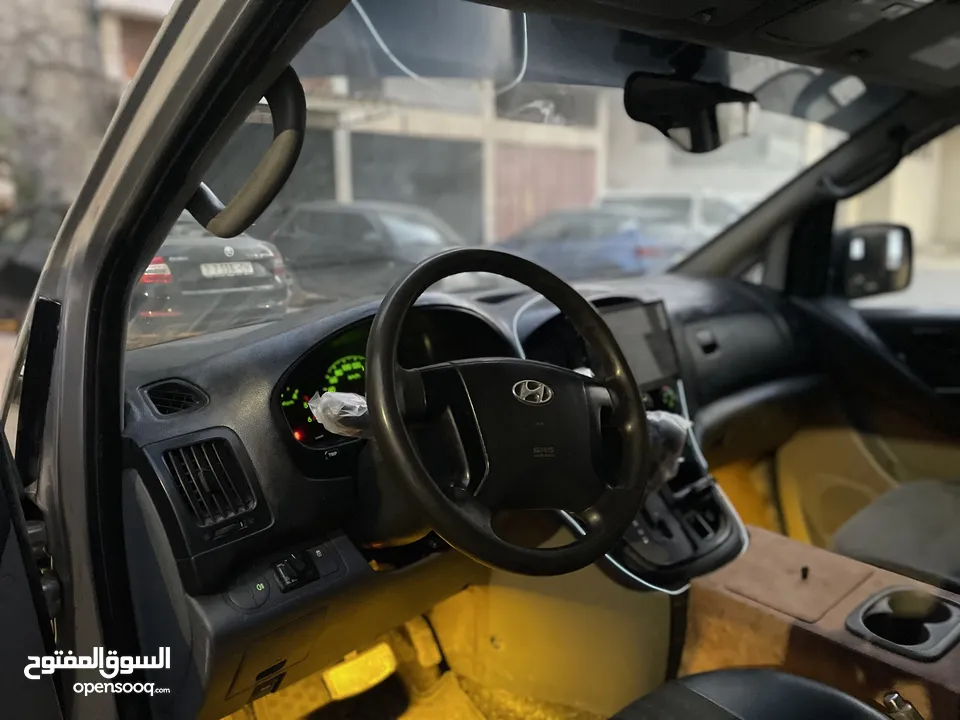 هونداي H1 i800 2008 محول كامل 2018 فحص نخب اتوماتيكك!! ركزز فل الفل