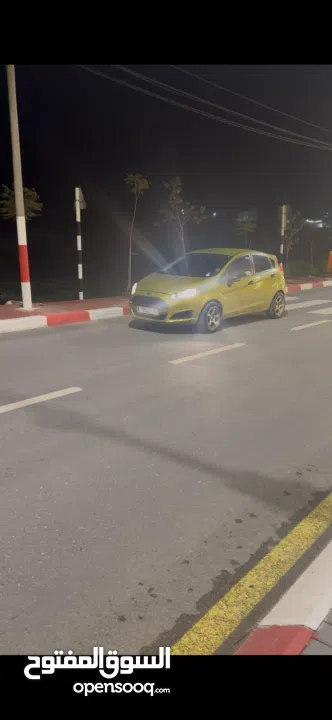 فورد فستا 2013 سيارة كاملة مكملة مطور 1400 مش 1250 السعر على الخاص السيارة مش ناقصها برغي