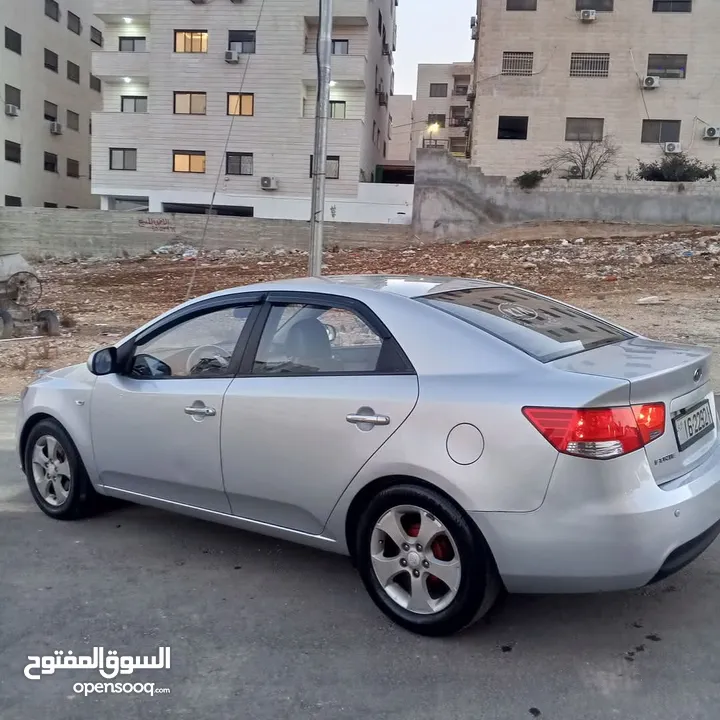 كيا فورتي 2009 للبيع